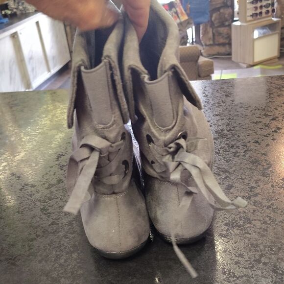 Lane Bryant Gray Ankle Booties with Slouchy Design - Picture 6 of 7